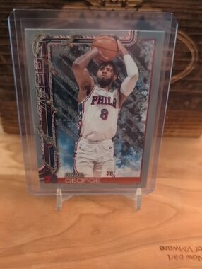 2025-26 Topps Holiday Paul George Silver Glitter SP 76ers